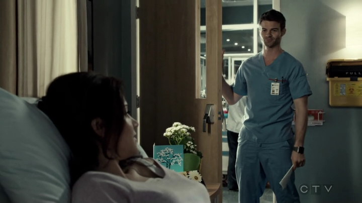 VampireDiariesWorld-dot-org_SavingHope3x03-1672.jpg