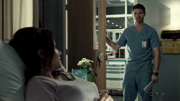 VampireDiariesWorld-dot-org_SavingHope3x03-1679.jpg