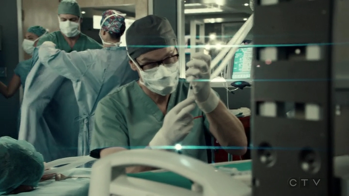 VampireDiariesWorld-dot-org_SavingHope3x03-1907.jpg