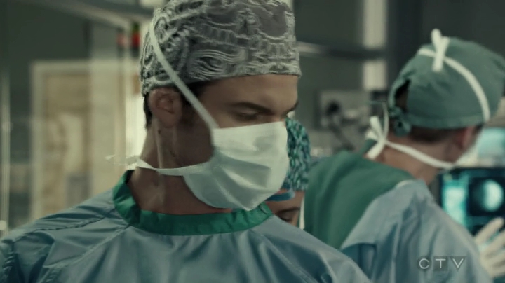 VampireDiariesWorld-dot-org_SavingHope3x03-1916.jpg