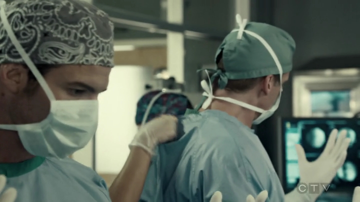 VampireDiariesWorld-dot-org_SavingHope3x03-1921.jpg