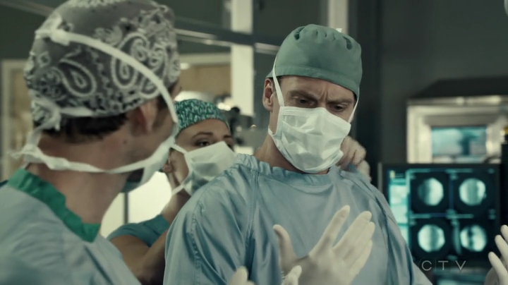 VampireDiariesWorld-dot-org_SavingHope3x03-1923.jpg