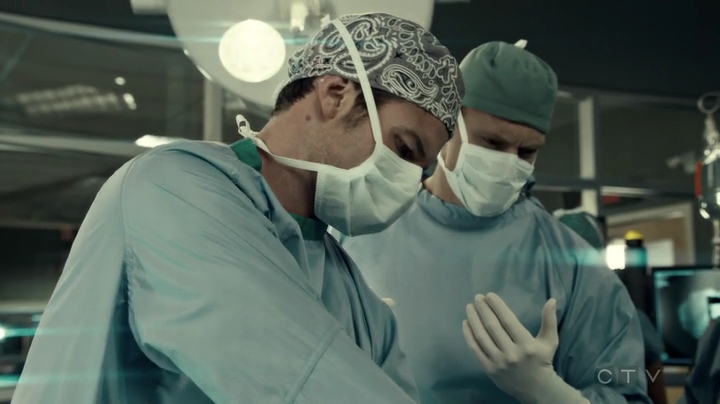 VampireDiariesWorld-dot-org_SavingHope3x03-1941.jpg