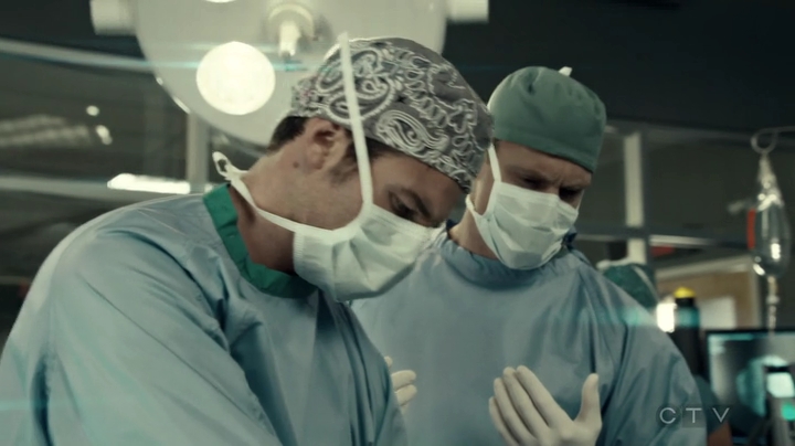 VampireDiariesWorld-dot-org_SavingHope3x03-1944.jpg