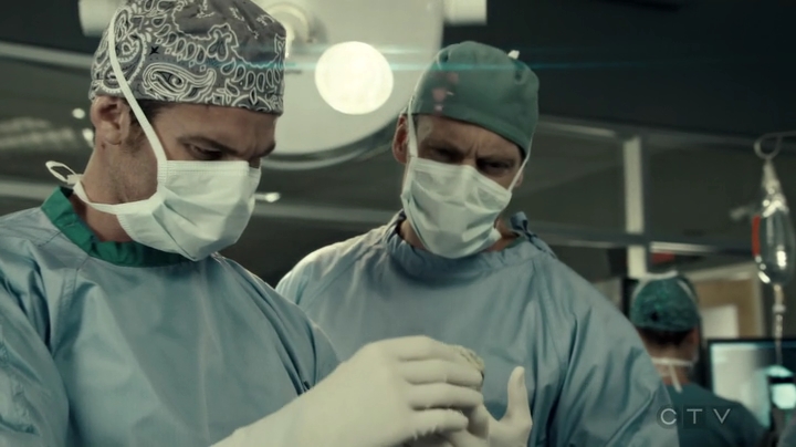 VampireDiariesWorld-dot-org_SavingHope3x03-1946.jpg