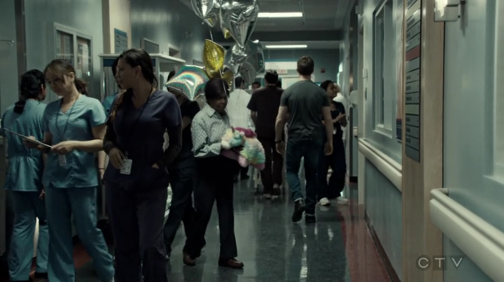 VampireDiariesWorld-dot-org_SavingHope3x03-2434.jpg