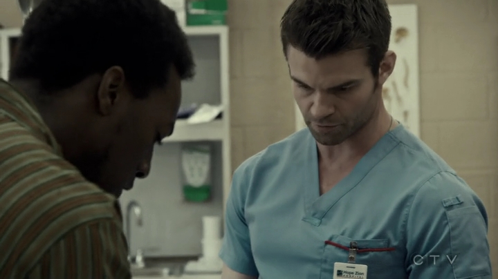 VampireDiariesWorld-dot-org_SavingHope3x04-0317.jpg