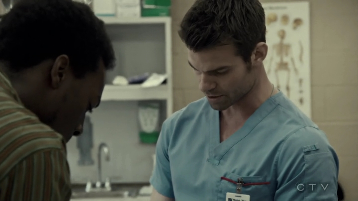 VampireDiariesWorld-dot-org_SavingHope3x04-0318.jpg