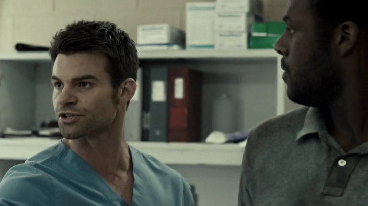 VampireDiariesWorld-dot-org_SavingHope3x04-0340.jpg