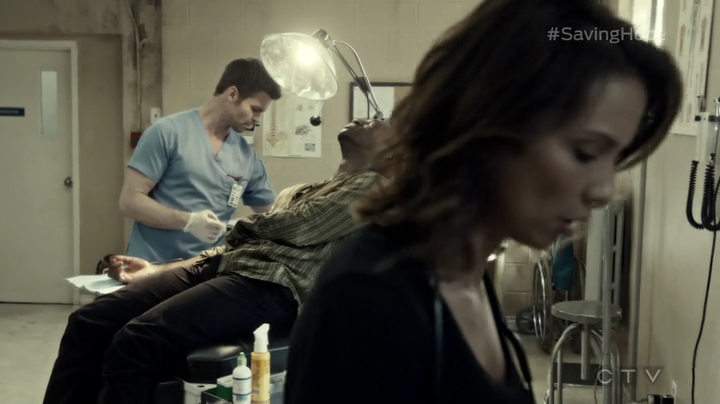 VampireDiariesWorld-dot-org_SavingHope3x04-0409.jpg