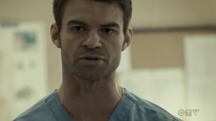 VampireDiariesWorld-dot-org_SavingHope3x04-0480.jpg