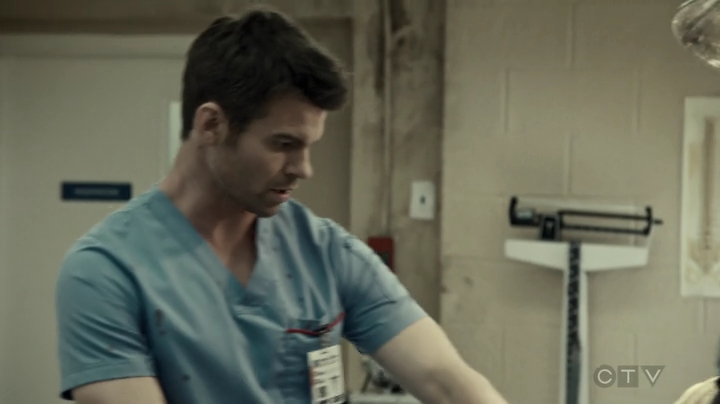 VampireDiariesWorld-dot-org_SavingHope3x04-1030.jpg