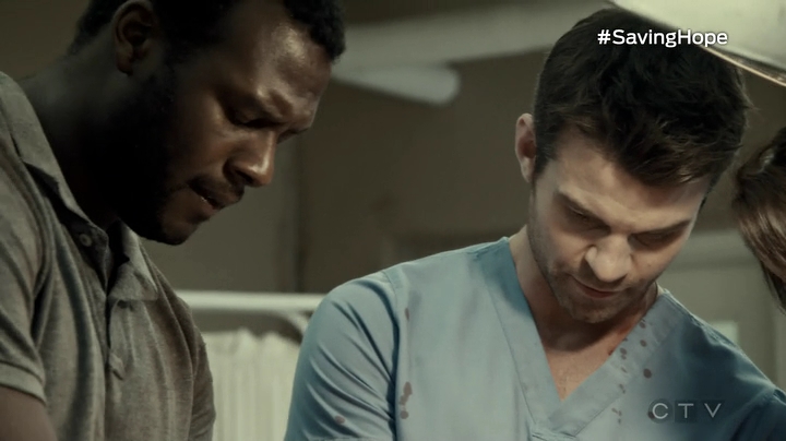 VampireDiariesWorld-dot-org_SavingHope3x04-1640.jpg