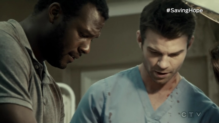 VampireDiariesWorld-dot-org_SavingHope3x04-1642.jpg