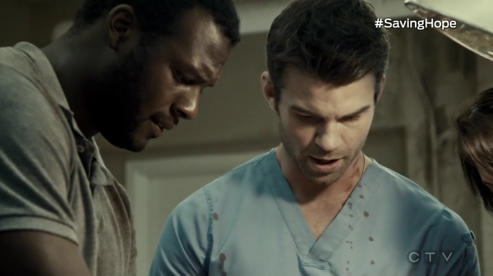 VampireDiariesWorld-dot-org_SavingHope3x04-1643.jpg