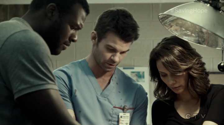 VampireDiariesWorld-dot-org_SavingHope3x04-1652.jpg