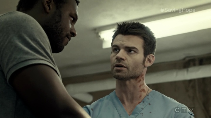 VampireDiariesWorld-dot-org_SavingHope3x04-1680.jpg