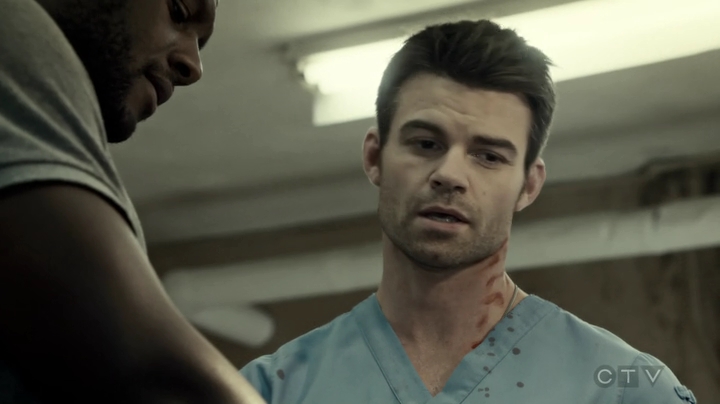 VampireDiariesWorld-dot-org_SavingHope3x04-1689.jpg