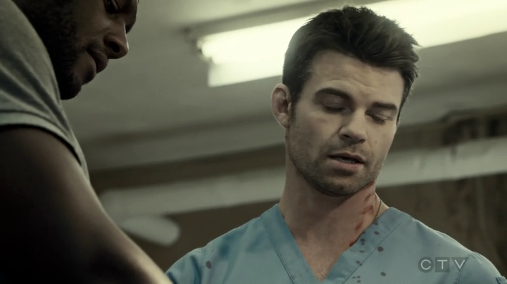 VampireDiariesWorld-dot-org_SavingHope3x04-1690.jpg