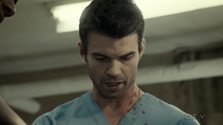 VampireDiariesWorld-dot-org_SavingHope3x04-1699.jpg