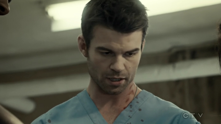 VampireDiariesWorld-dot-org_SavingHope3x04-1701.jpg