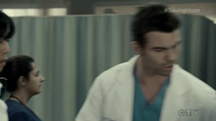 VampireDiariesWorld-dot-org_SavingHope3x05-0318.jpg