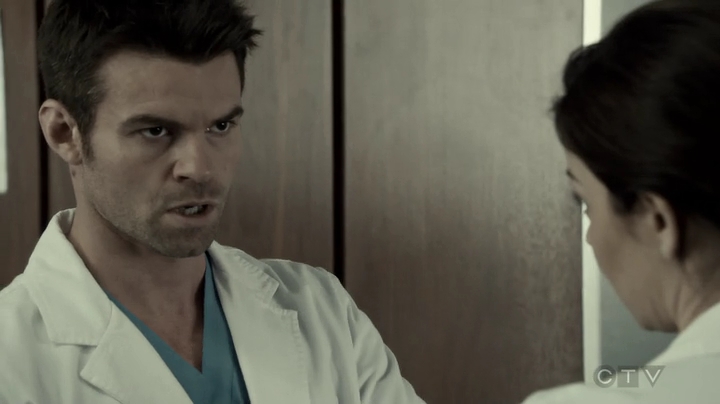 VampireDiariesWorld-dot-org_SavingHope3x05-0679.jpg