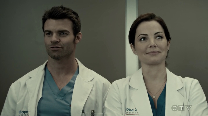 VampireDiariesWorld-dot-org_SavingHope3x05-0710.jpg