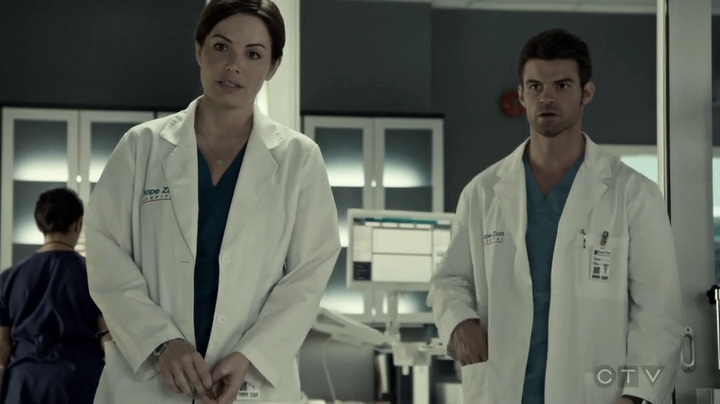 VampireDiariesWorld-dot-org_SavingHope3x05-0751.jpg