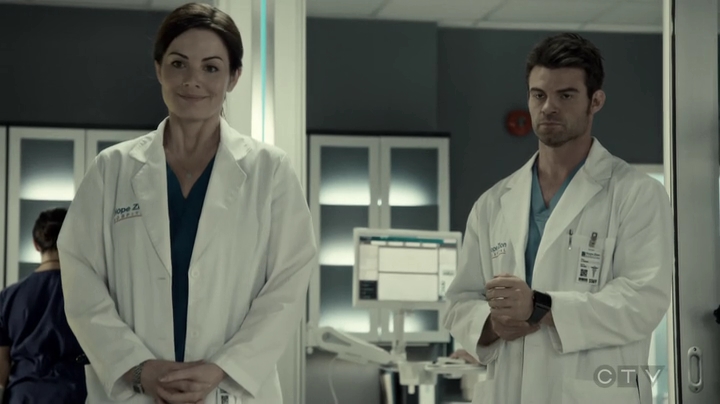 VampireDiariesWorld-dot-org_SavingHope3x05-0757.jpg