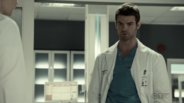 VampireDiariesWorld-dot-org_SavingHope3x05-0859.jpg