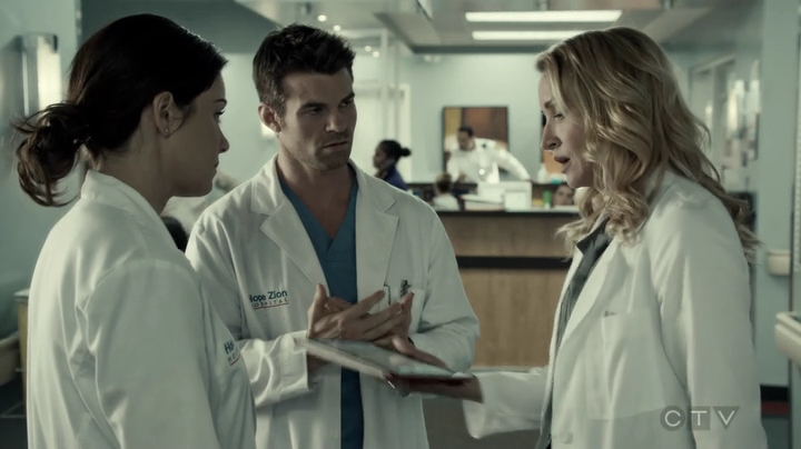 VampireDiariesWorld-dot-org_SavingHope3x05-0980.jpg