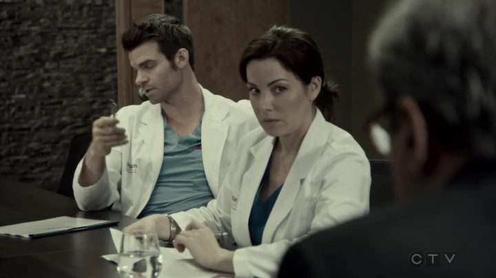 VampireDiariesWorld-dot-org_SavingHope3x05-1155.jpg