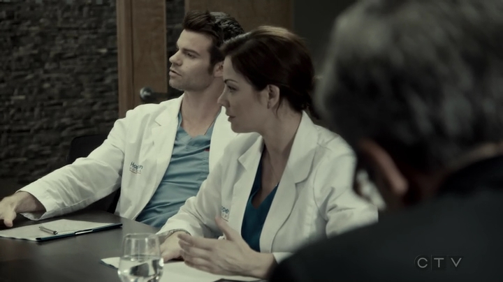 VampireDiariesWorld-dot-org_SavingHope3x05-1181.jpg