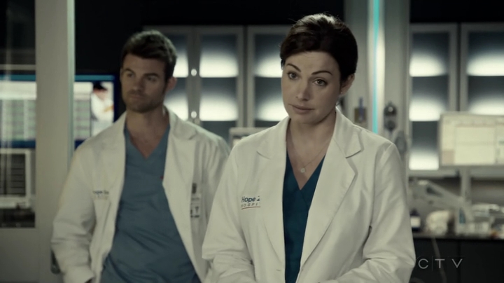 VampireDiariesWorld-dot-org_SavingHope3x05-2138.jpg