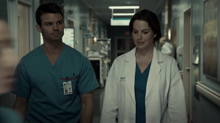 VampireDiariesWorld-dot-org_SavingHope3x06-0362.jpg