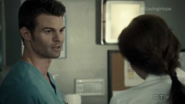 VampireDiariesWorld-dot-org_SavingHope3x06-0398.jpg