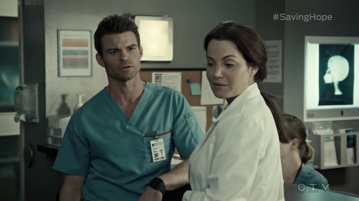 VampireDiariesWorld-dot-org_SavingHope3x06-0404.jpg