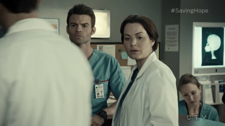 VampireDiariesWorld-dot-org_SavingHope3x06-0411.jpg