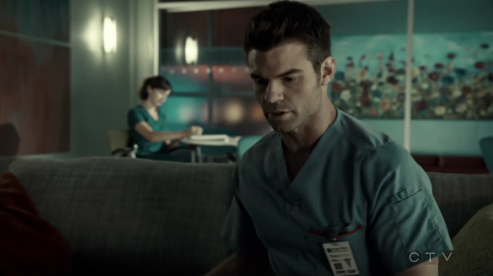 VampireDiariesWorld-dot-org_SavingHope3x06-0643.jpg