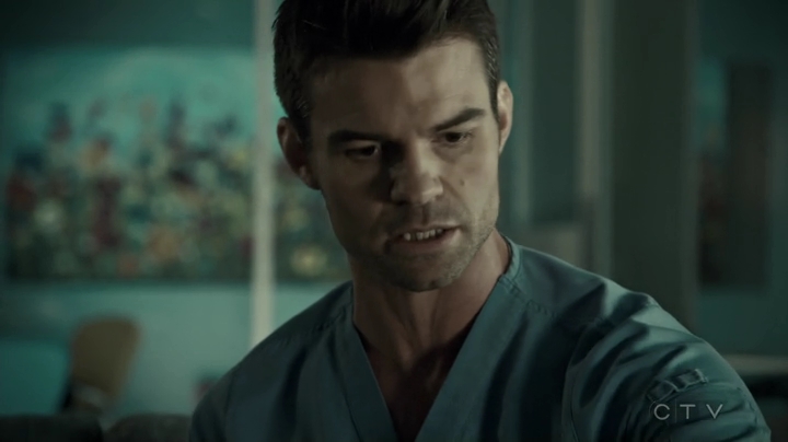 VampireDiariesWorld-dot-org_SavingHope3x06-0647.jpg