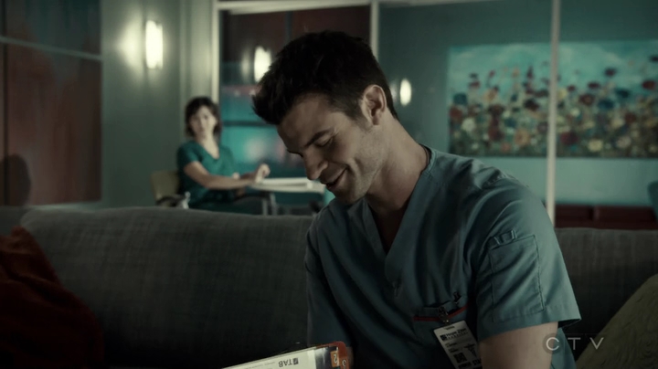 VampireDiariesWorld-dot-org_SavingHope3x06-0651.jpg