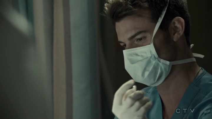 VampireDiariesWorld-dot-org_SavingHope3x06-1033.jpg