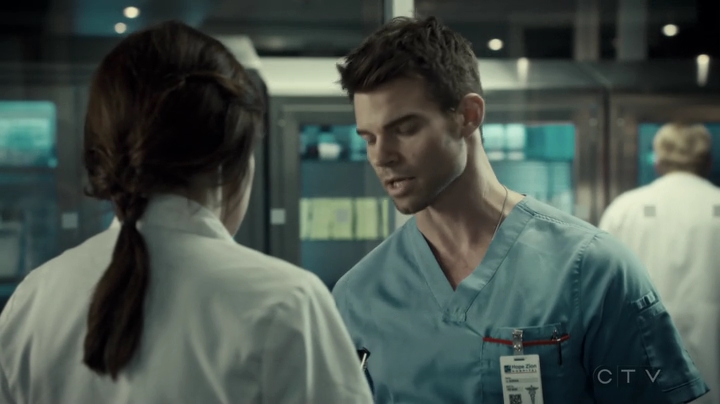 VampireDiariesWorld-dot-org_SavingHope3x06-1158.jpg