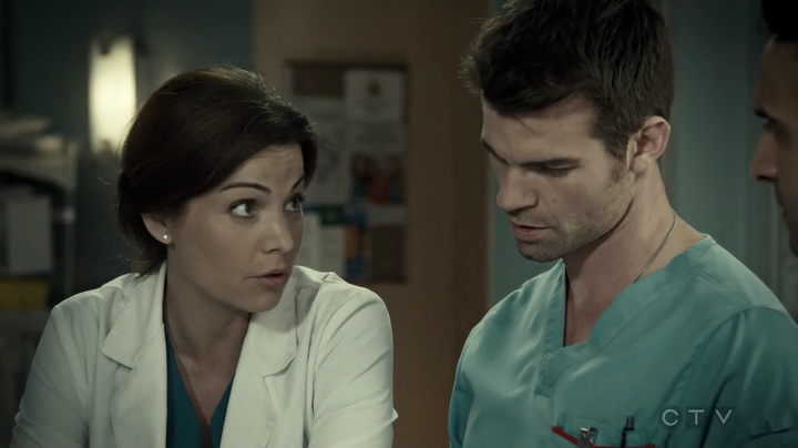 VampireDiariesWorld-dot-org_SavingHope3x06-1578.jpg