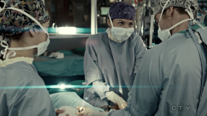 VampireDiariesWorld-dot-org_SavingHope3x06-1776.jpg