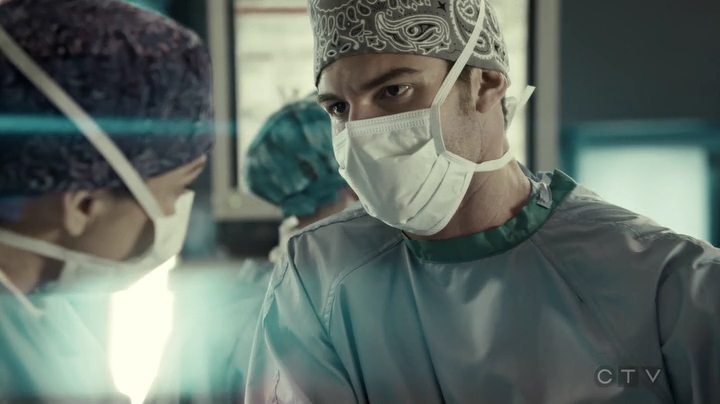 VampireDiariesWorld-dot-org_SavingHope3x06-1788.jpg