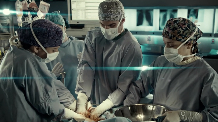 VampireDiariesWorld-dot-org_SavingHope3x06-1801.jpg