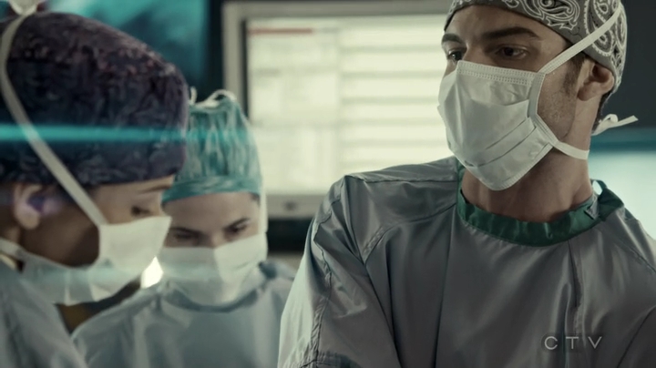 VampireDiariesWorld-dot-org_SavingHope3x06-1804.jpg