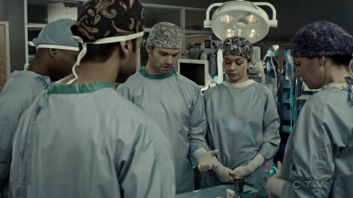 VampireDiariesWorld-dot-org_SavingHope3x06-2021.jpg